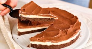Nova sobremesa em 5 minutos. Sem farinha, sem forno, sem leite condensado! Cheesecake sem assar