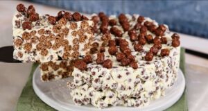 bolo de 3 ingredientes. As crianças sempre pedem mais. Bolo de chocolate em 5 minutos.
