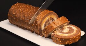 Bolo SNICKERS que derrete na boca! Receita fácil e deliciosa em 5 minutos