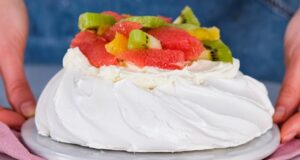Apenas 3 ingredientes! Bolo de Ano Novo sem farinha, sem gelatina, sem leite condensado, sem amido.