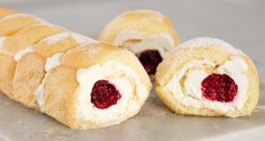 Nova sobremesa em 5 minutos! Sem forno, sem gelatina, com pouco açúcar! Bolo sem fermento!