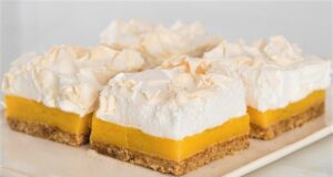 Poucos conhecem a receita desse bolo! Sem leite condensado, sem requeijão, sem gelatina!