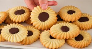 Biscoitos incríveis em minutos! Esta é a melhor coisa que já comi! Biscoitos Linzer