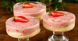 🍌Sobremesa cremosa de banana em 5 minutos!🍓SEM AÇÚCAR! Com morango! Todo mundo está procurando ess