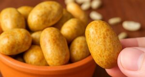 Panados de amendoim para aperitivos: sem farinha, sem glúten. 4 ingredientes | Lanche caseiro