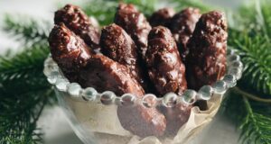 Só maçãs e nozes! Biscoitos crocantes de Natal sem ovos e farinha (4 ingredientes)